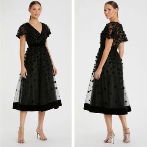 MAC DUGGAL Black Embellished Butterfly Sleeve Velvet Hem Midi Dress #67754 sz: 2